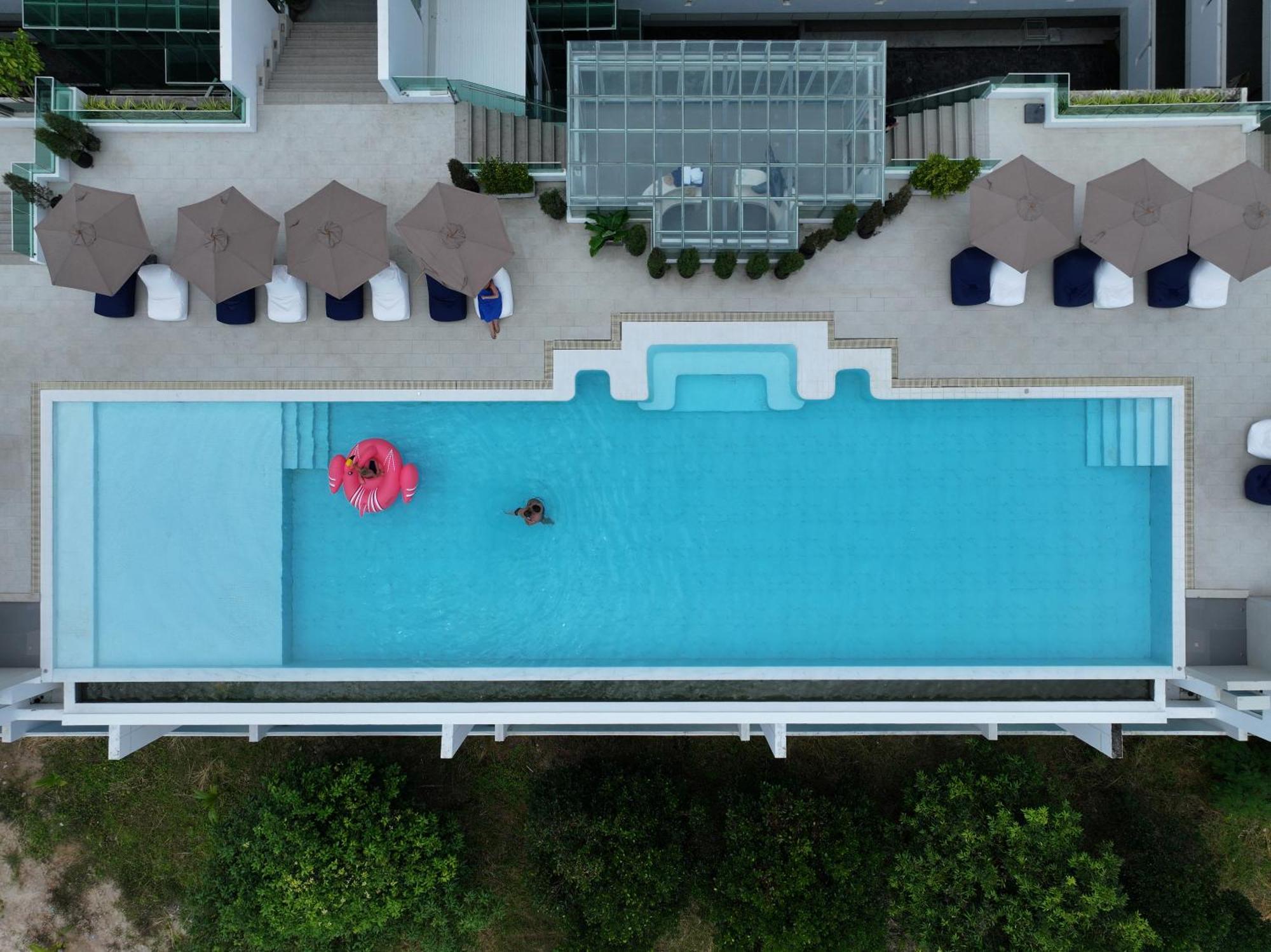 ホテル Chalong Marina Bay View Phuket Ban Bang Chak  エクステリア 写真