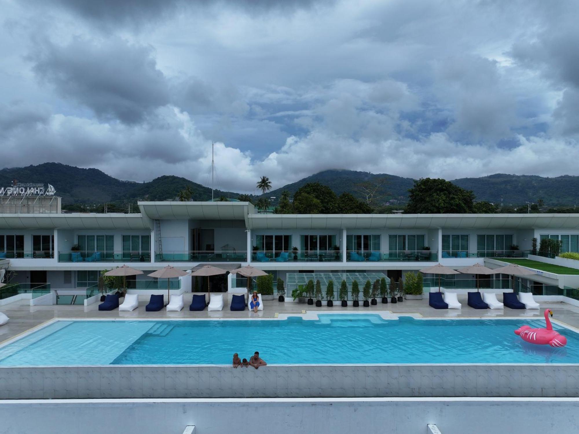 ホテル Chalong Marina Bay View Phuket Ban Bang Chak  エクステリア 写真