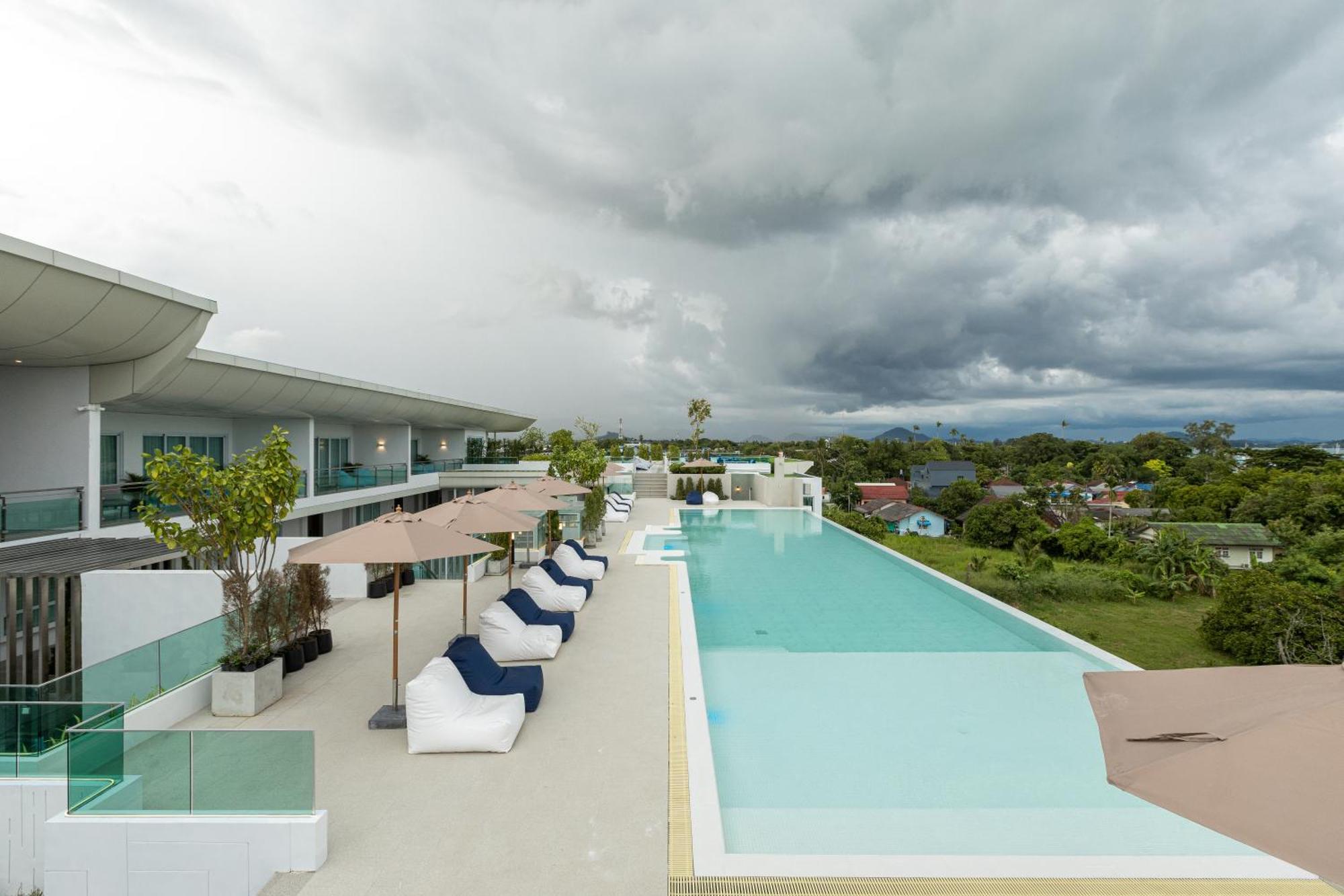 ホテル Chalong Marina Bay View Phuket Ban Bang Chak  エクステリア 写真